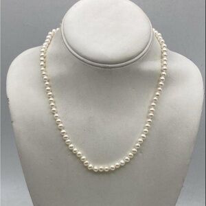 Pearl Beaded Necklace with 14K
Yellow Gold Clasp